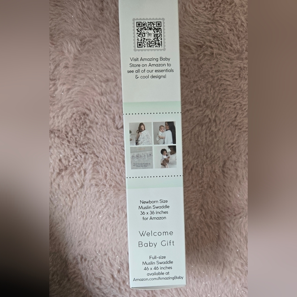 3/$20 Amazing Baby Newborn Muslin Swaddle Green - Picture 2 of 4
